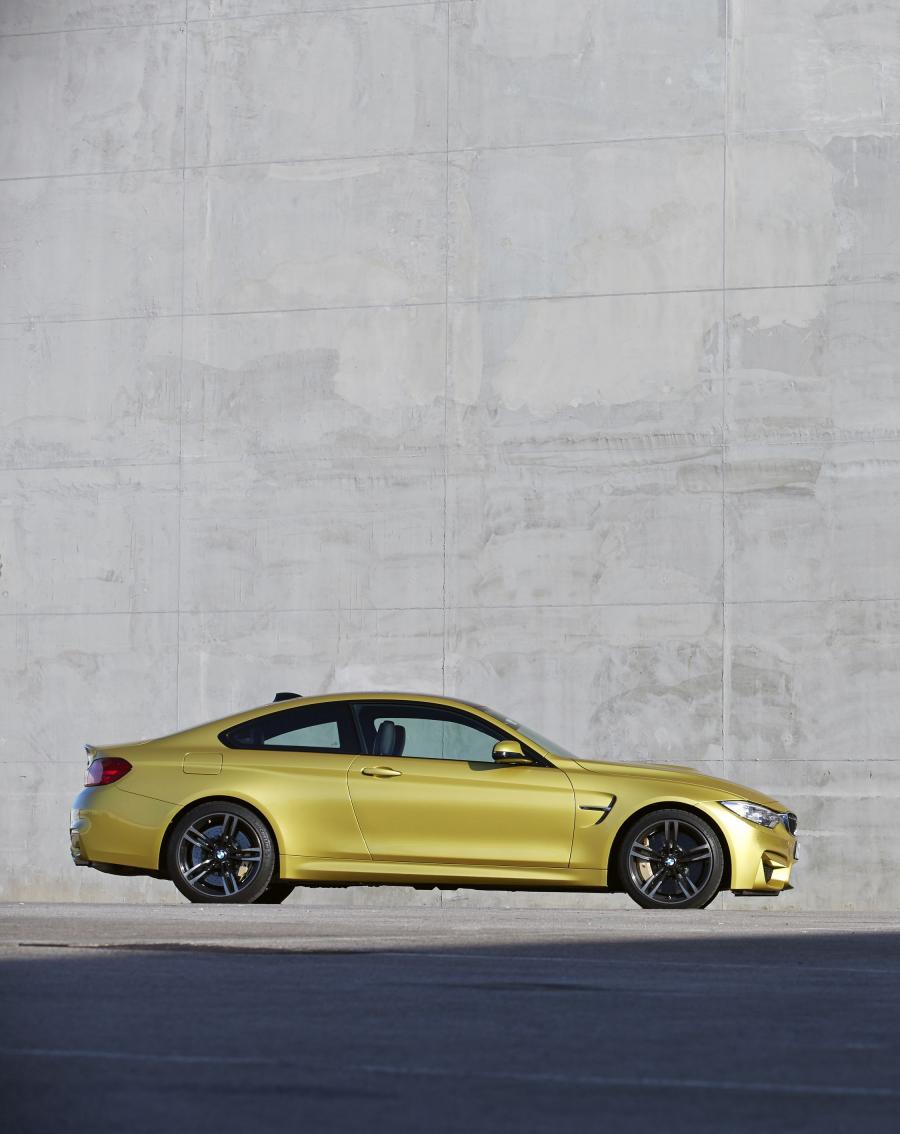  BMW M4 Coupe 2014 года  (фото 103 из 120)